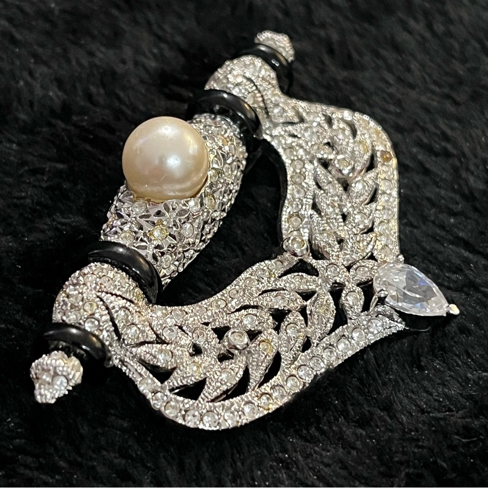 Art Deco Mogul Style Pave Rhinestone Faux Pearl Brooch Signed Nadri